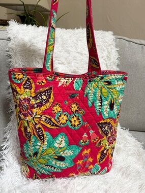 Vera Bradley Large Quilted Floral Tote Bag in Fuchsia